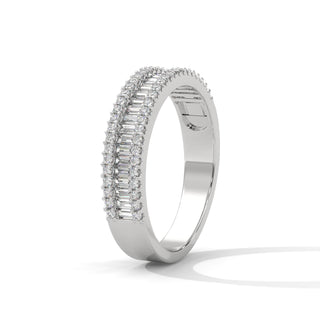 Baguette_Round_Moissanite_Gold_Wedding_Band_in_White_Gold
