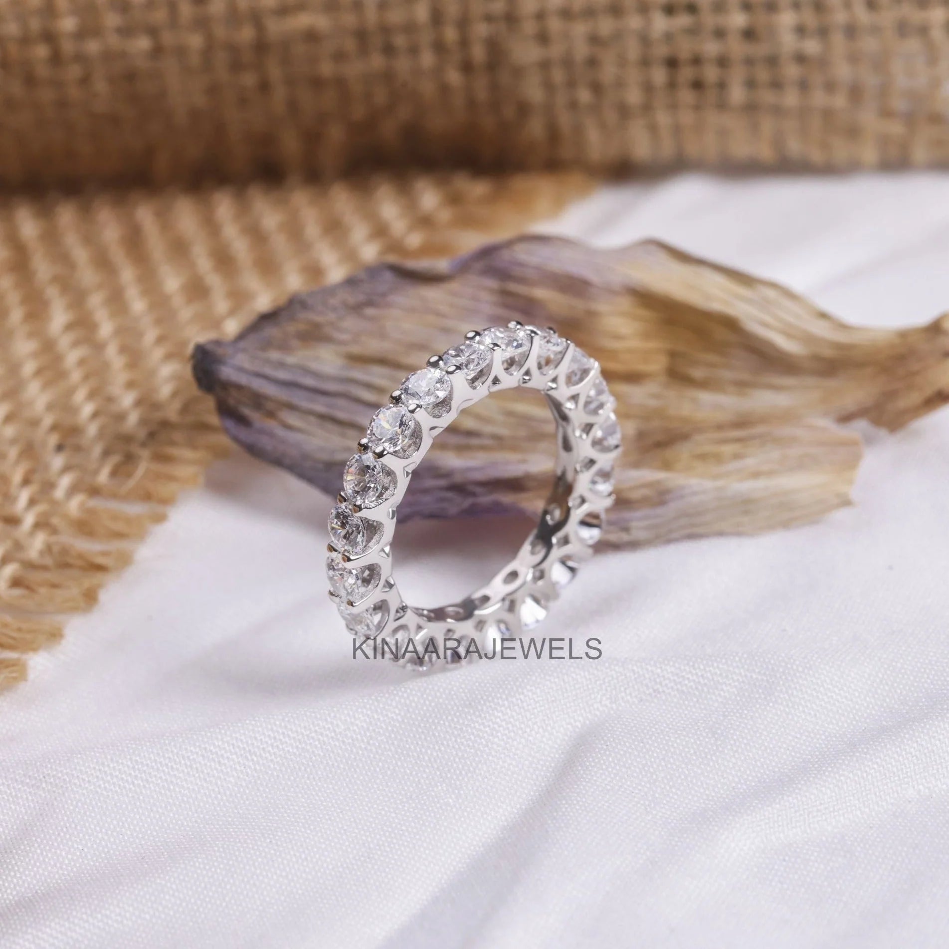 Round Moissanite Weddings Band