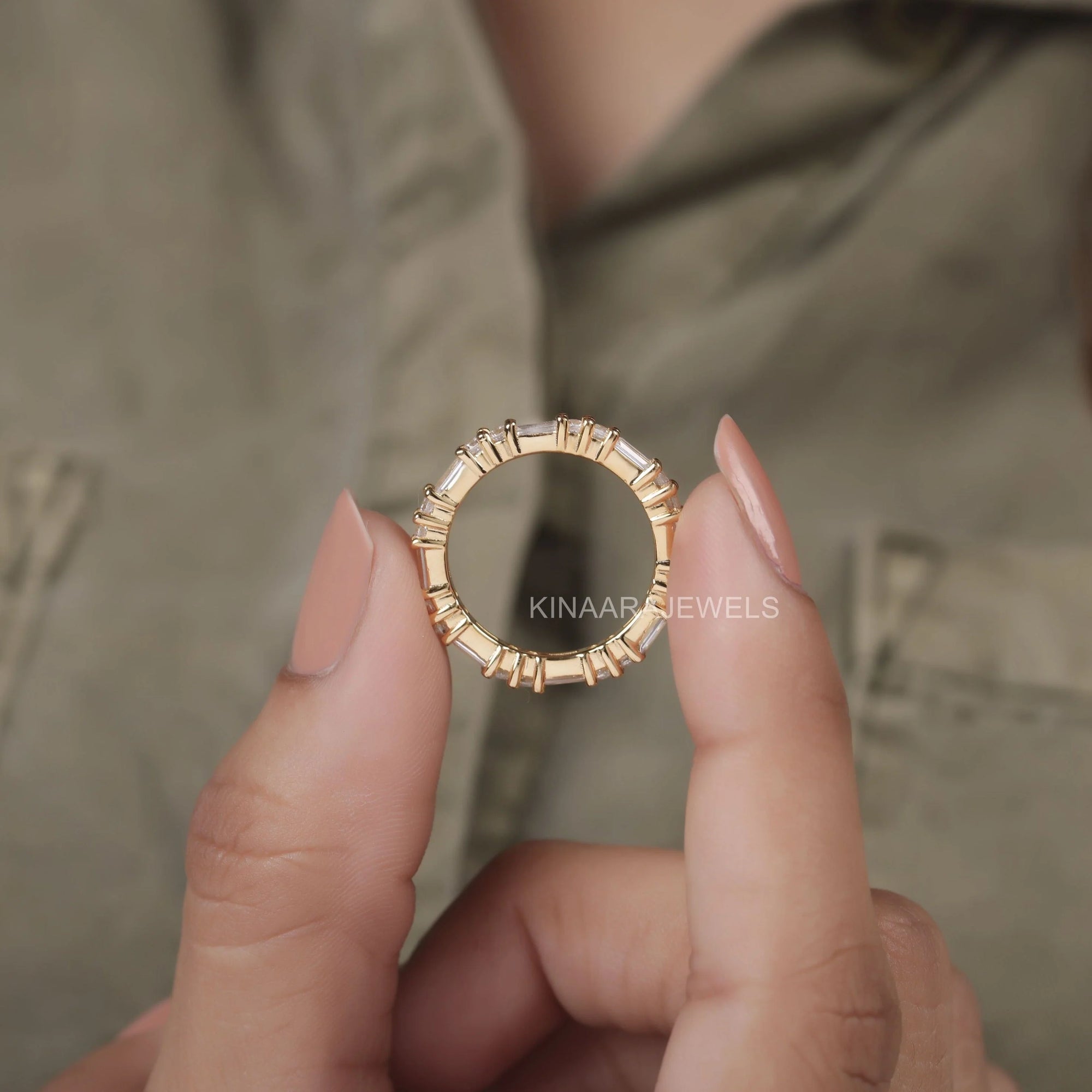 Round_Baguette_Cut_Moissanite_Wedding_Eternity_Band_in_gold