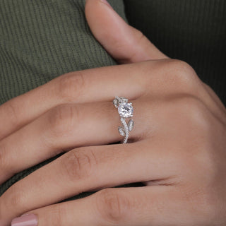 diamond ring with leaves