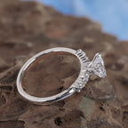 heart shaped engagement ring