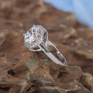 halo engagement ring