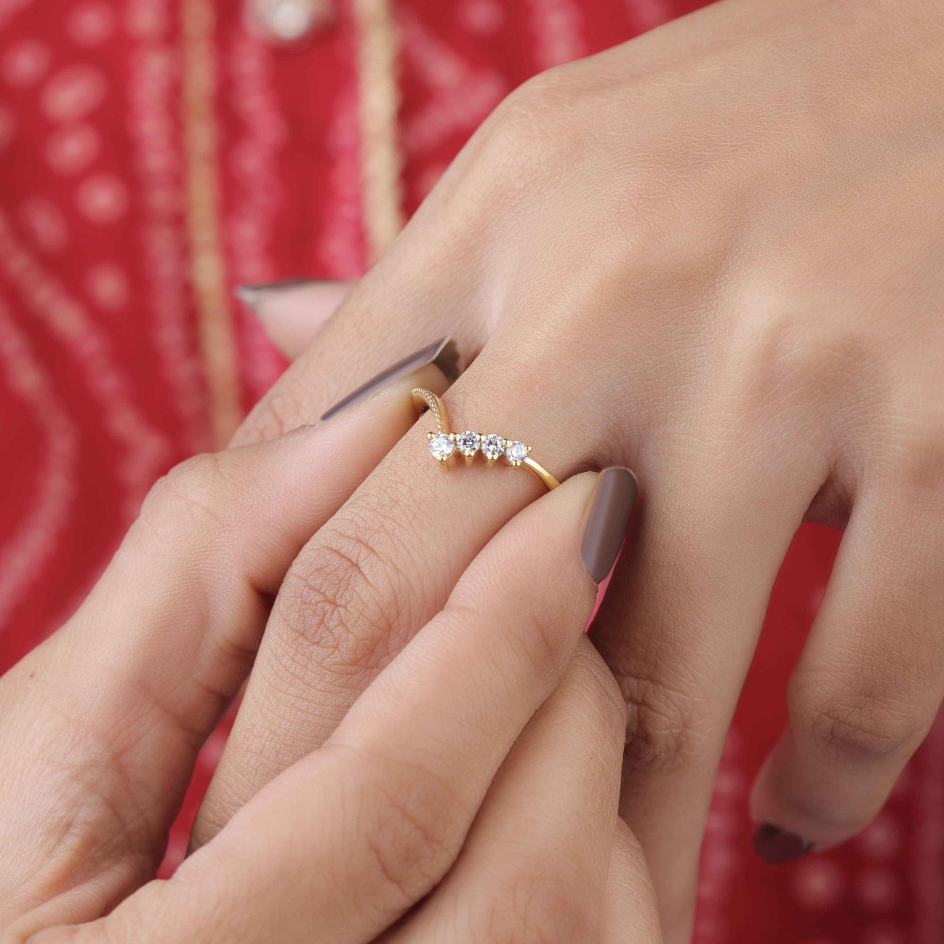 v shaped wedding bands for women