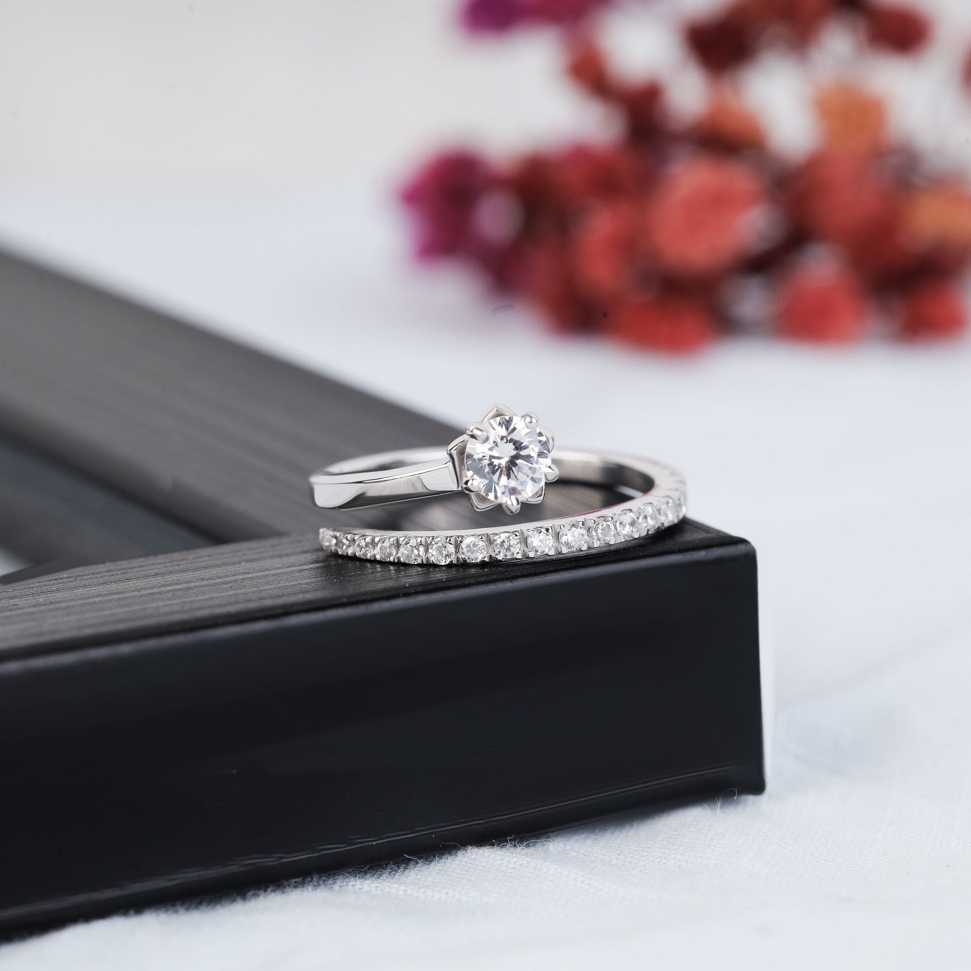Round Cut Moissanite With Bypass Engagement Ring in White Gold