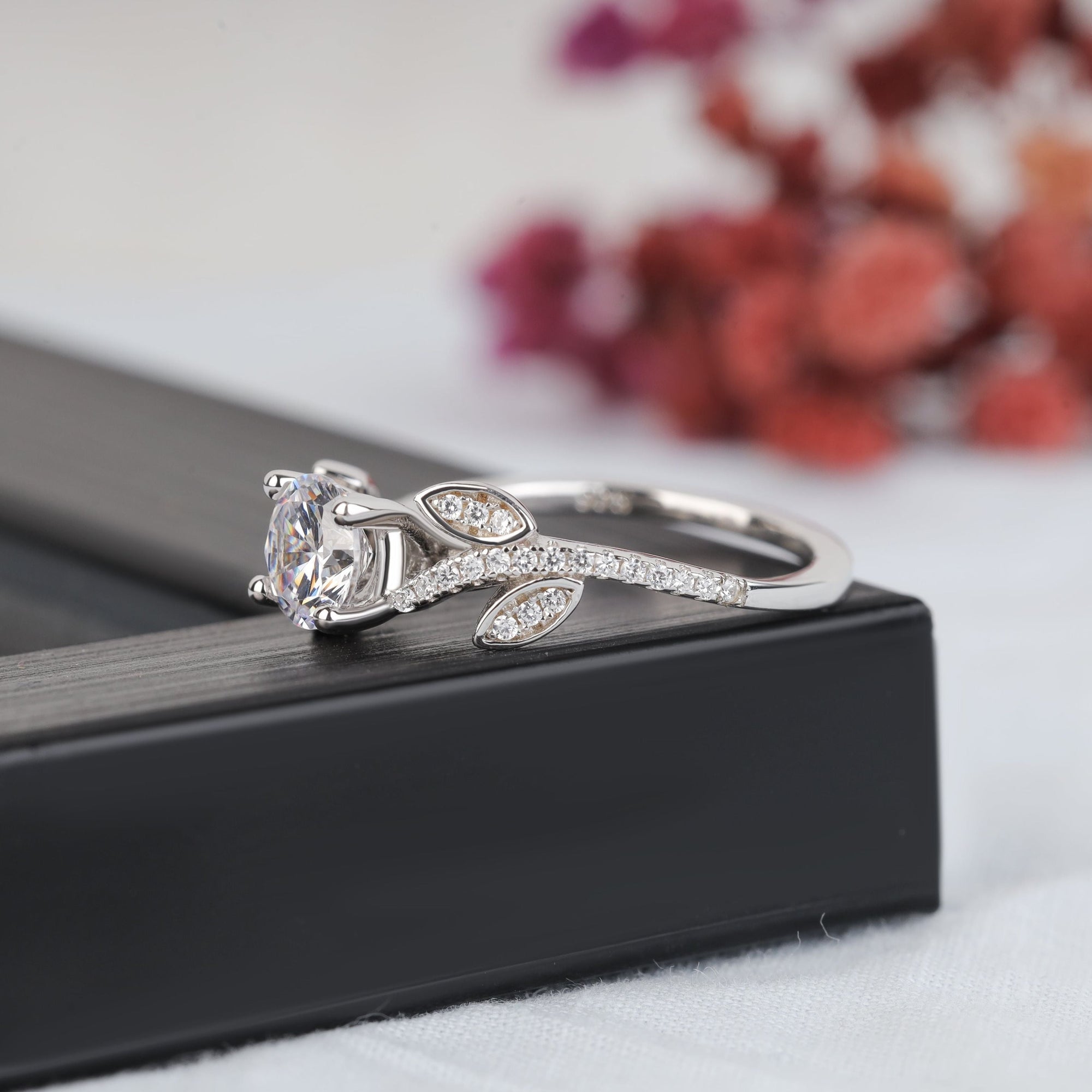 leaf design engagement ring
