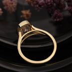 oval cut engagement rings
