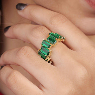 Seven Emerald Gemstone Ring Luxurious Wedding Gift For Her2