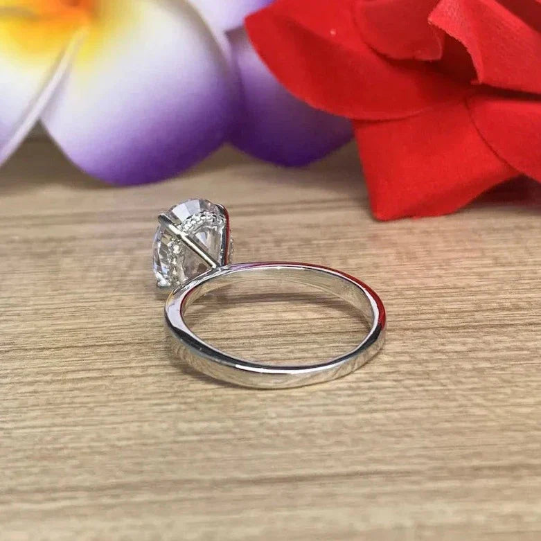 oval engagement rings