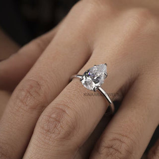 pear shaped diamond ring