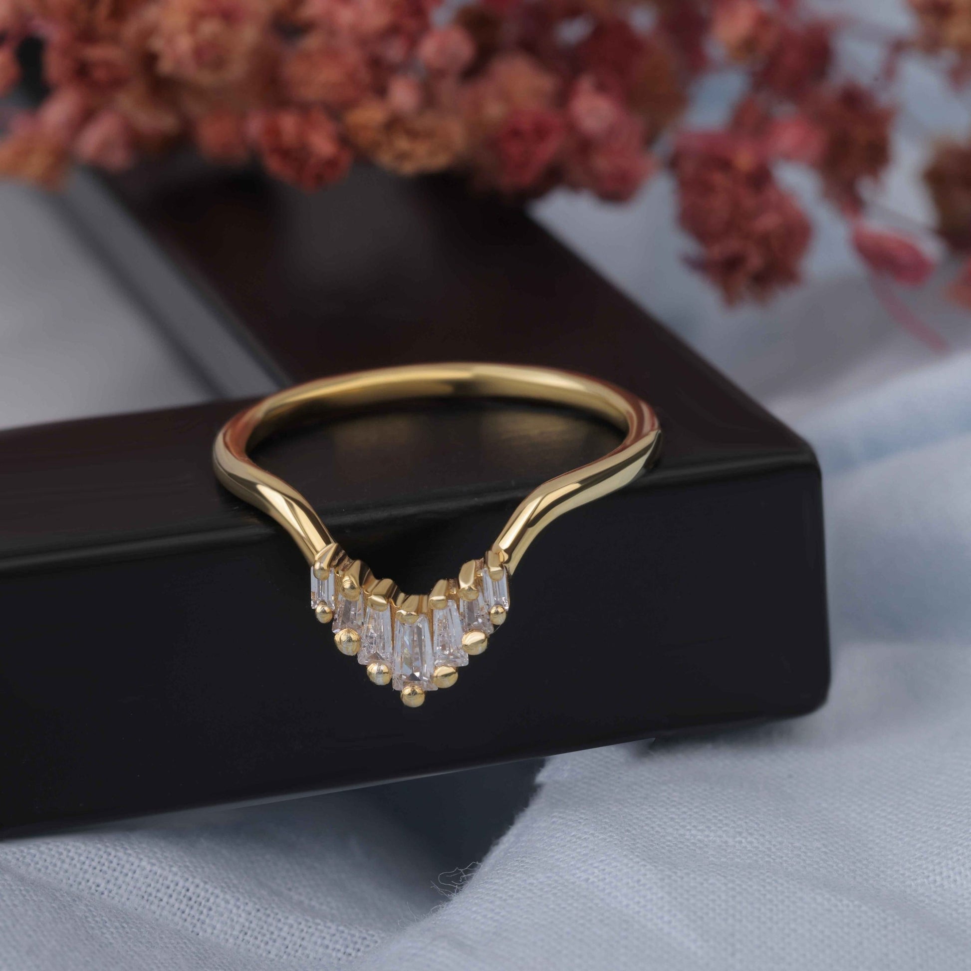 baguette curved wedding band