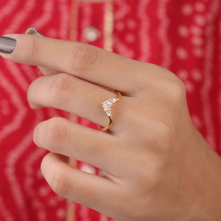baguette moissanite curved wedding band for women