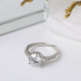 1.50 Ct Round Cut Diamond Engagement Ring - Kinaara Jewels