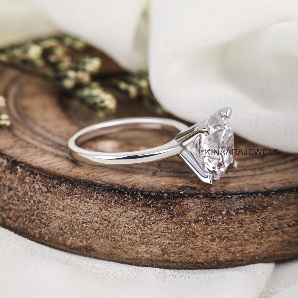 Round Cut Diamond solitaire Engagement Ring - Kinaara Jewels