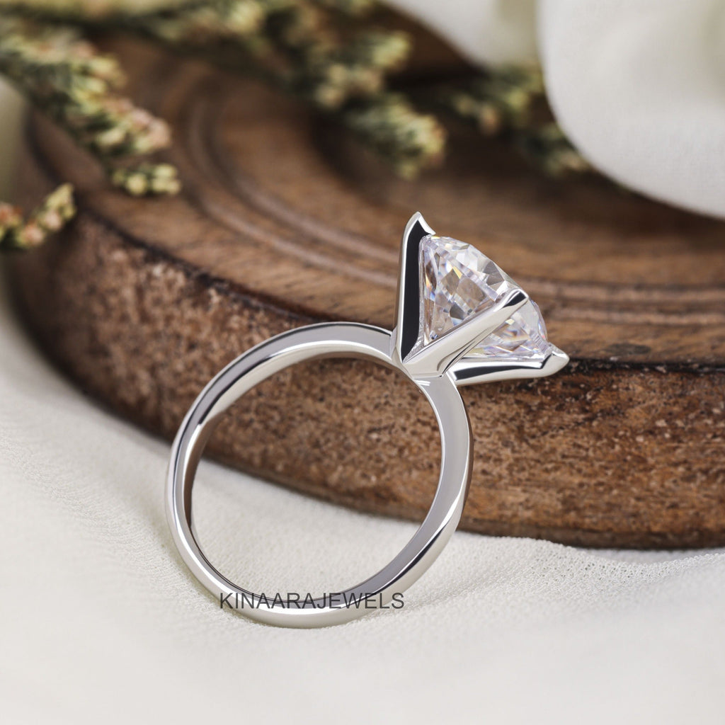 Lab Grown Diamond solitaire Engagement Ring