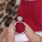 pear shaped engagement ring