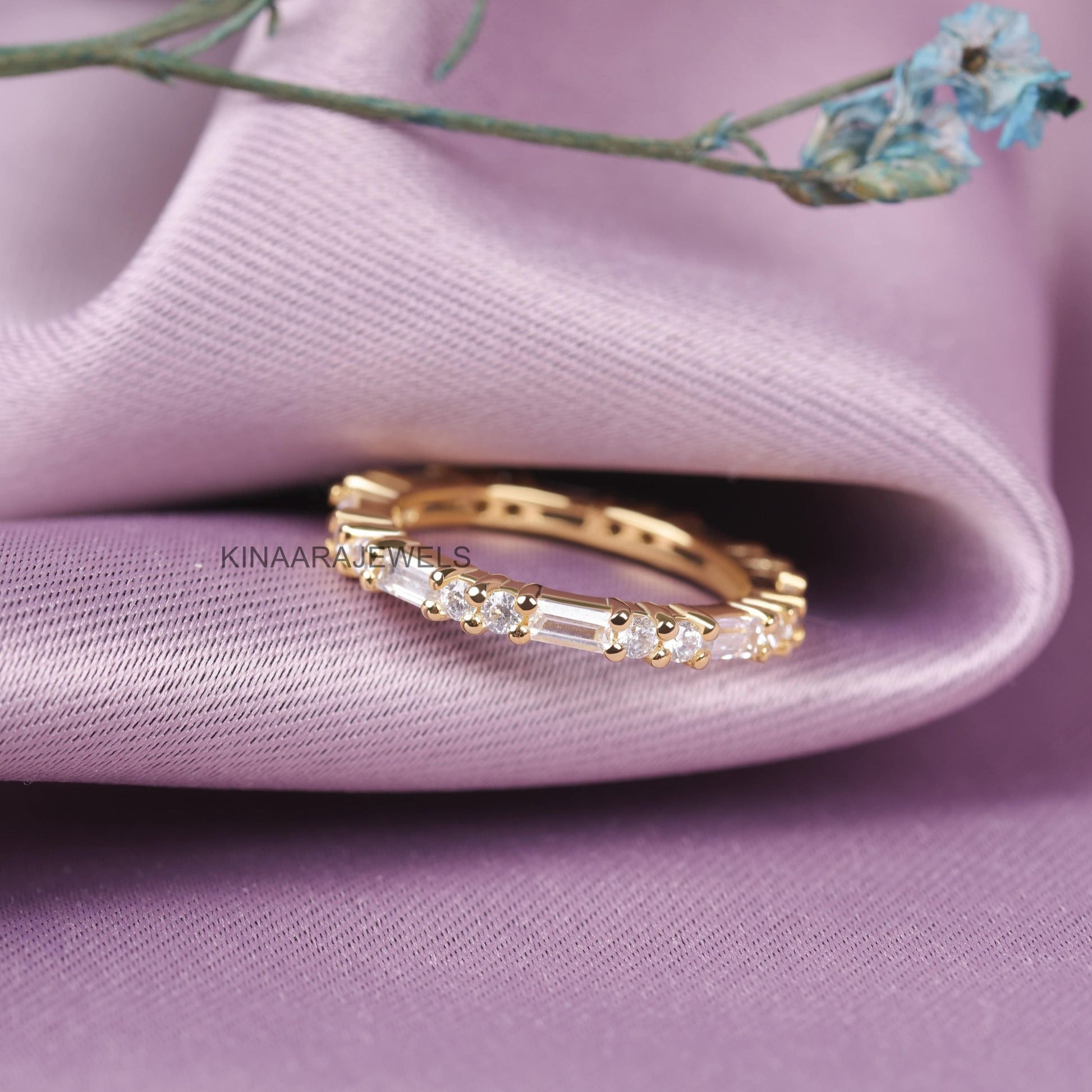 Round and Baguette Eco-friendly Diamond Eternity Band